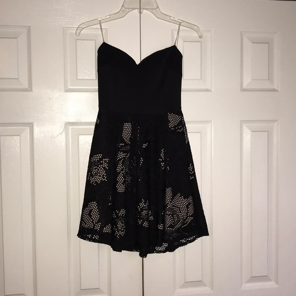 Dress - Picture 1 of 2